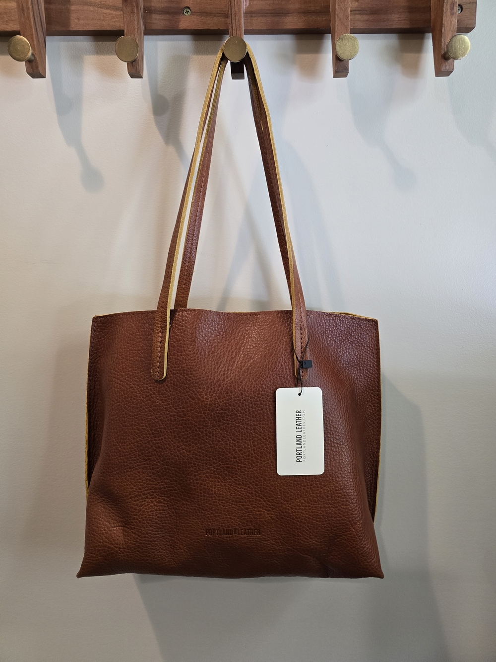 🔥 Portland Leather Medium August Leather Tote Bag In Sienna.